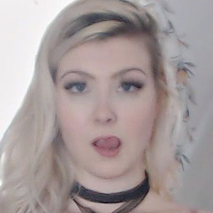 ElleBelle ASMR (@ellebelle-asmr) profile picture