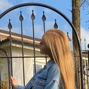 emelie.rosalie (@emelie.rosalie) profile picture