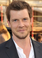 Eric Mabius (@eric-mabius) profile picture