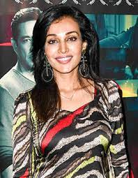 Flora Saini (@flora-saini) profile picture