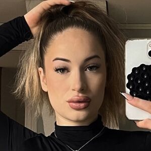 Alischa.mlr / jade.mlr (@jade.mlr) profile picture