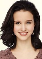 Julia Goldani Telles (@julia-goldani-telles) profile picture