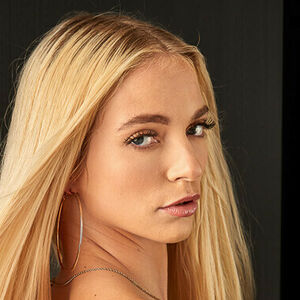 Lana Sharapova (@lanasharapovax) profile picture