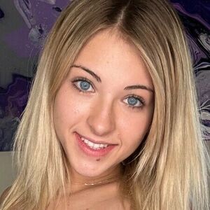 Lolajean18 (@lolajean18) profile picture