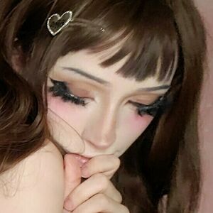 Bambi Valentine (@lostlildoe) profile picture