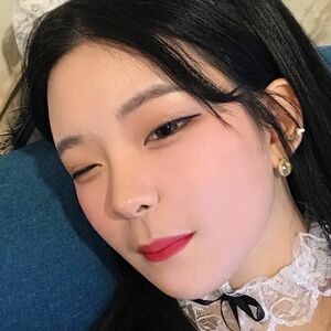 Minji (@minji) profile picture