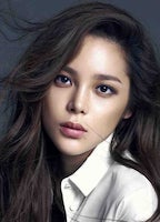 Park Si-yeon (@park-si-yeon) profile picture