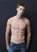 Patrick Schwarzenegger (@patrick-schwarzenegger) profile picture