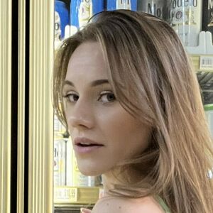 Rose Carter (@rosecaarter) profile picture