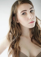 Zosia Mamet (@zosia-mamet) profile picture